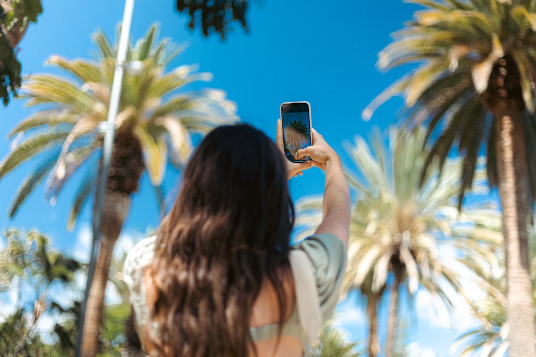 How to Master Instagram Stories in 2026: Strategy, Automation & Engagement